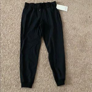 Black Lulu Lemon On the Fly Joggers